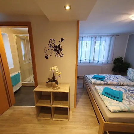 Apartment Ferienwohnung Schone *